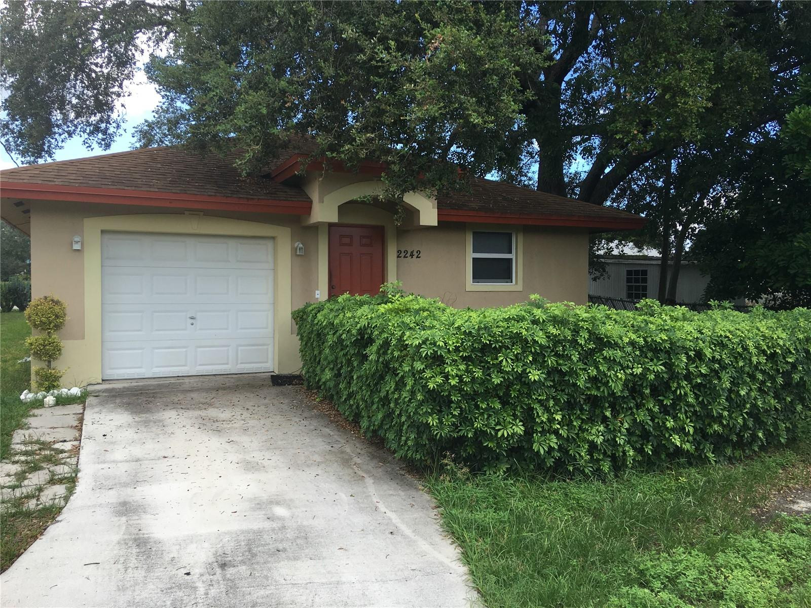 2242 Thomas Street Hollywood, FL 33020 - Photo 3 of 16 Photo 3