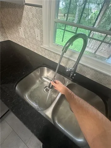 a close view of sink