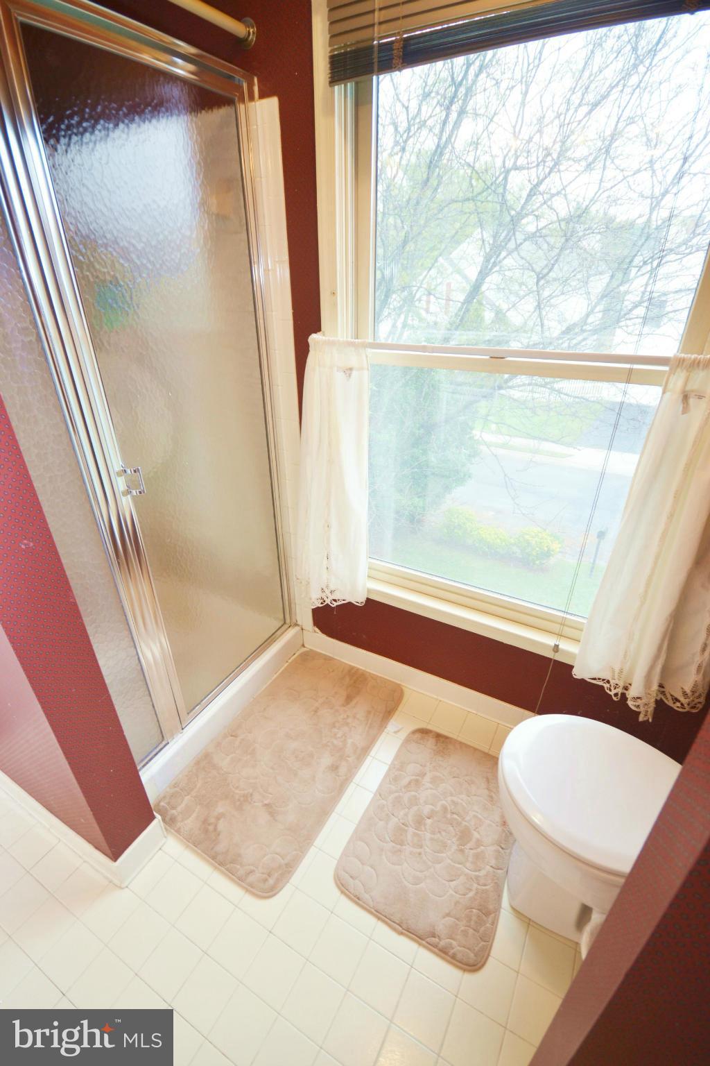 2302 Pondside Terrace Silver Spring, MD 20906 - Photo 25 of 29 Bath