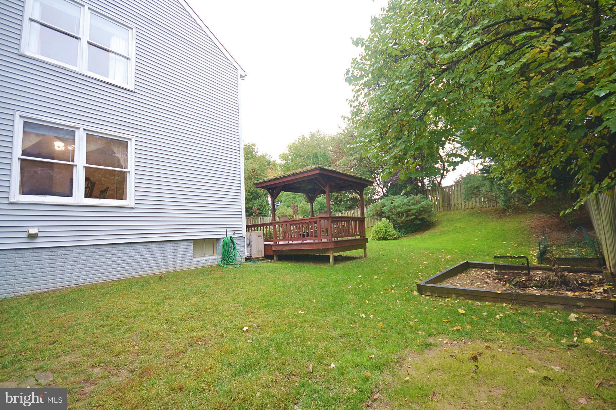 2302 Pondside Terrace Silver Spring, MD 20906 - Photo 28 of 29 Exterior (Rear)