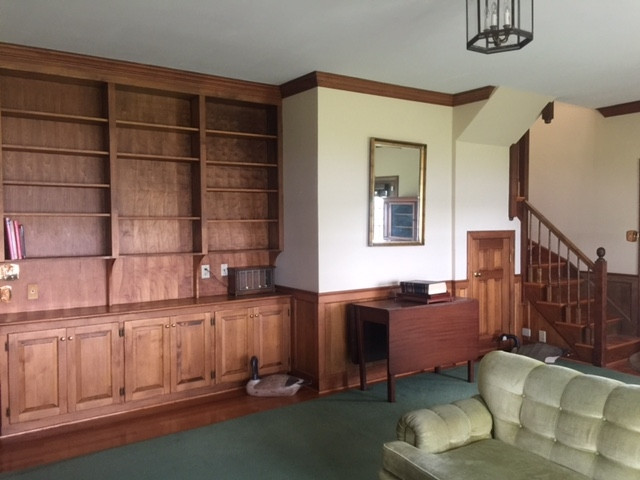 1940 Rivershore Road Elizabeth City, NC 27909 - Photo 15 of 36 Family Room Den with Built-in Bookcases