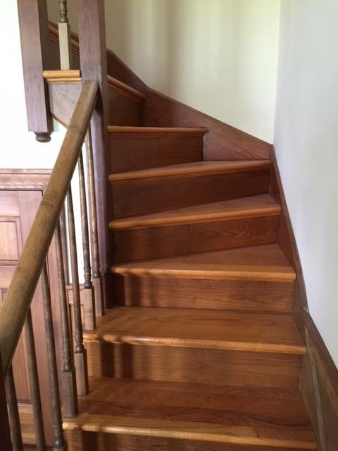 1940 Rivershore Road Elizabeth City, NC 27909 - Photo 26 of 36 Stairway from Family Room Den to the upstairs hall
