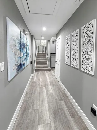 a view of entryway with workspace
