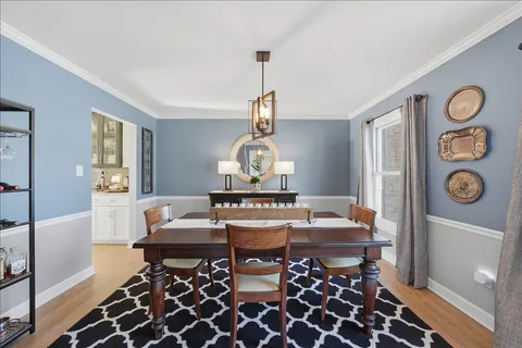 $775,000 | 444 Du Pahze Street, Naperville, IL 60565