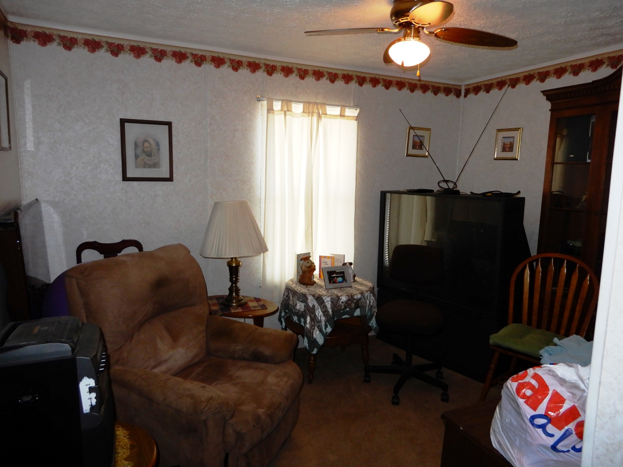 726 Plunders Creek Road Dickson, TN 37055 - Photo 8 of 14 a living room with furniture and a window