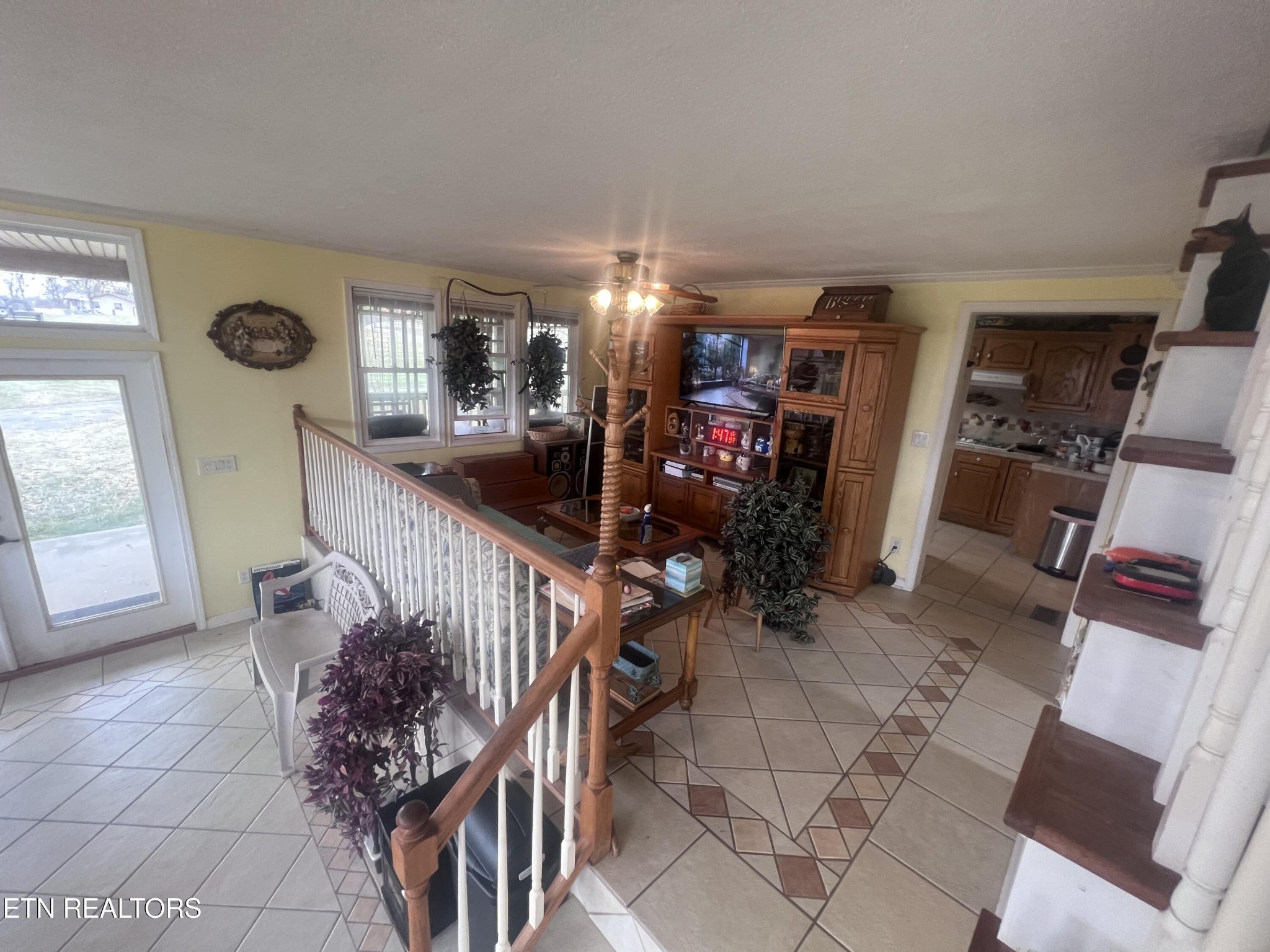 1275 Twin Bridge Road Deer Lodge, TN 37726 - Photo 33 of 47 Gallery Image 33