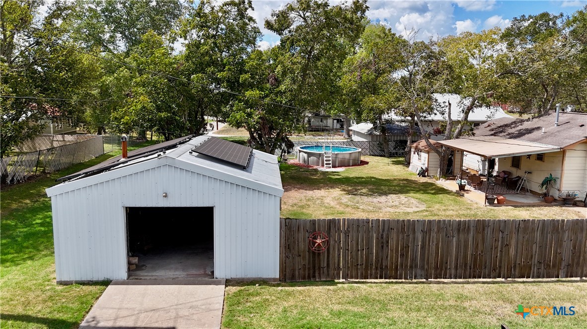 302 South Main Street Schulenburg, TX 78956 - Photo 3 of 39