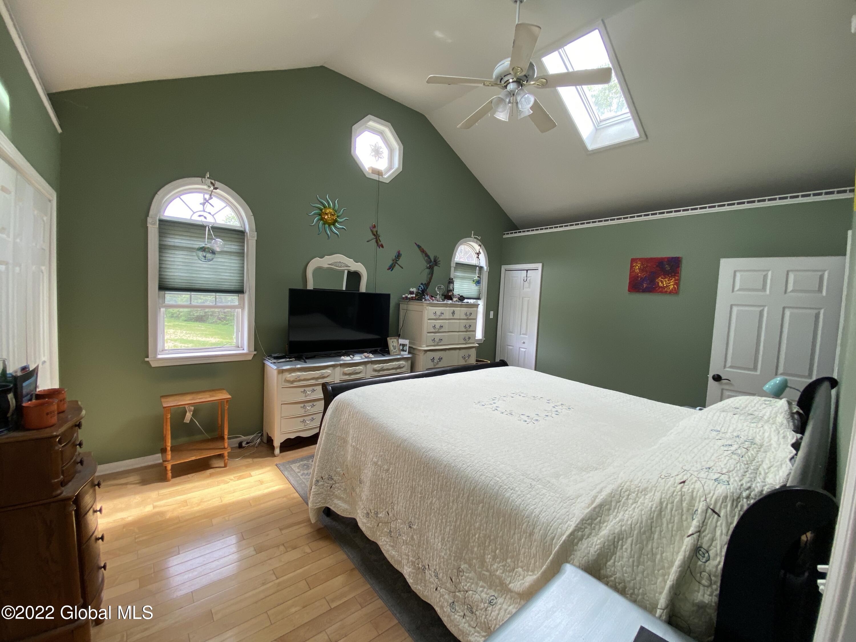 230 Reservoir Road Fort Edward, NY 12828 - Photo 21 of 50 ZmHdiBHwSRKUTDsV3BcYoA