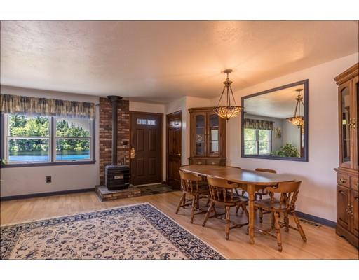 129 Snake Pond Road Gardner, MA 01440 - Photo 5 of 21 Gallery Image 5