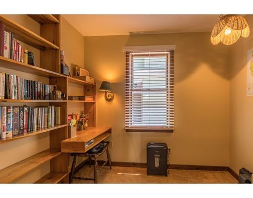 129 Snake Pond Road Gardner, MA 01440 - Photo 10 of 21 Gallery Image 10