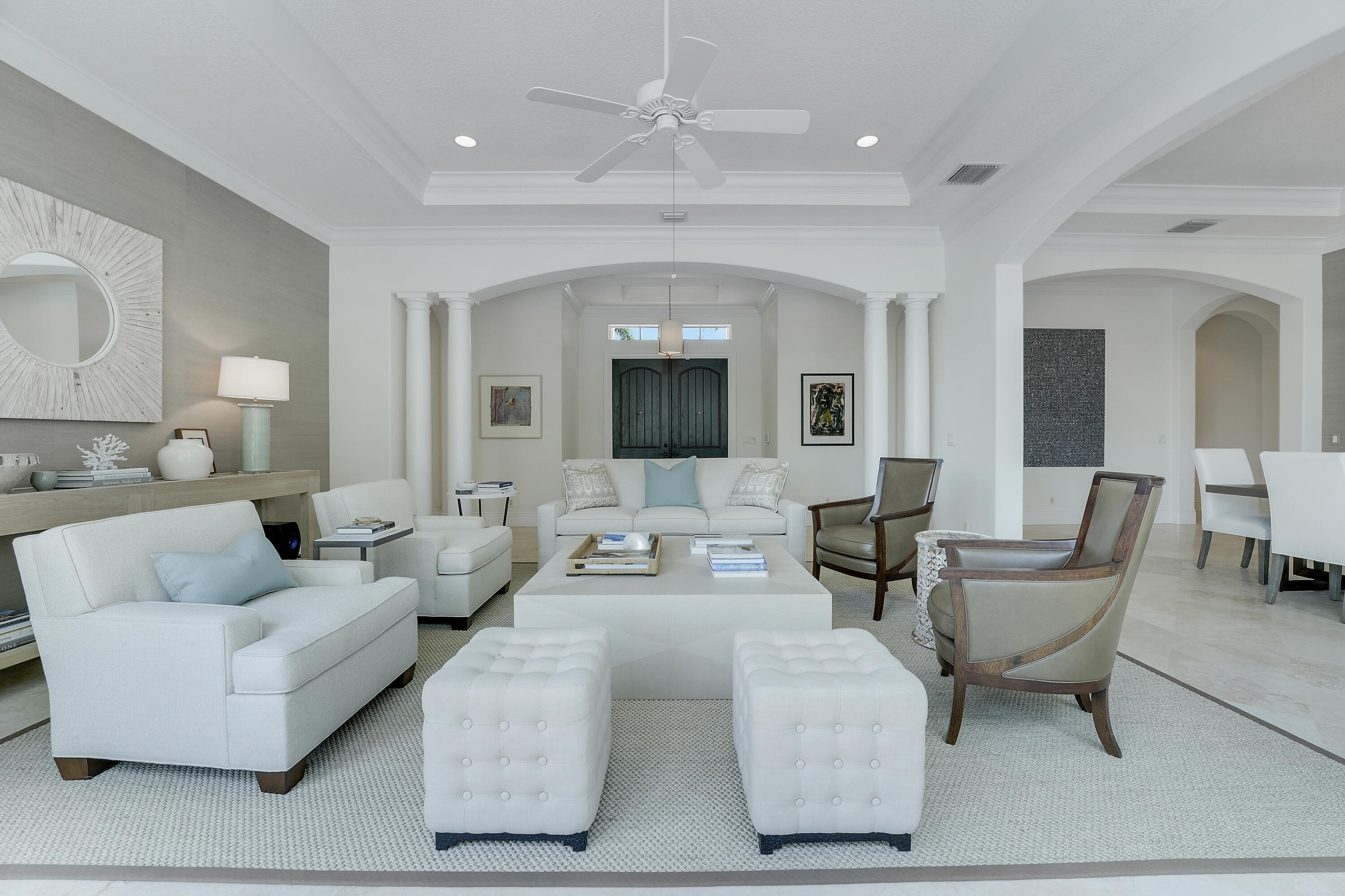 140 Tulip Tree Court Jupiter, FL 33458 - Photo 4 of 80 a living room with furniture and a mirror