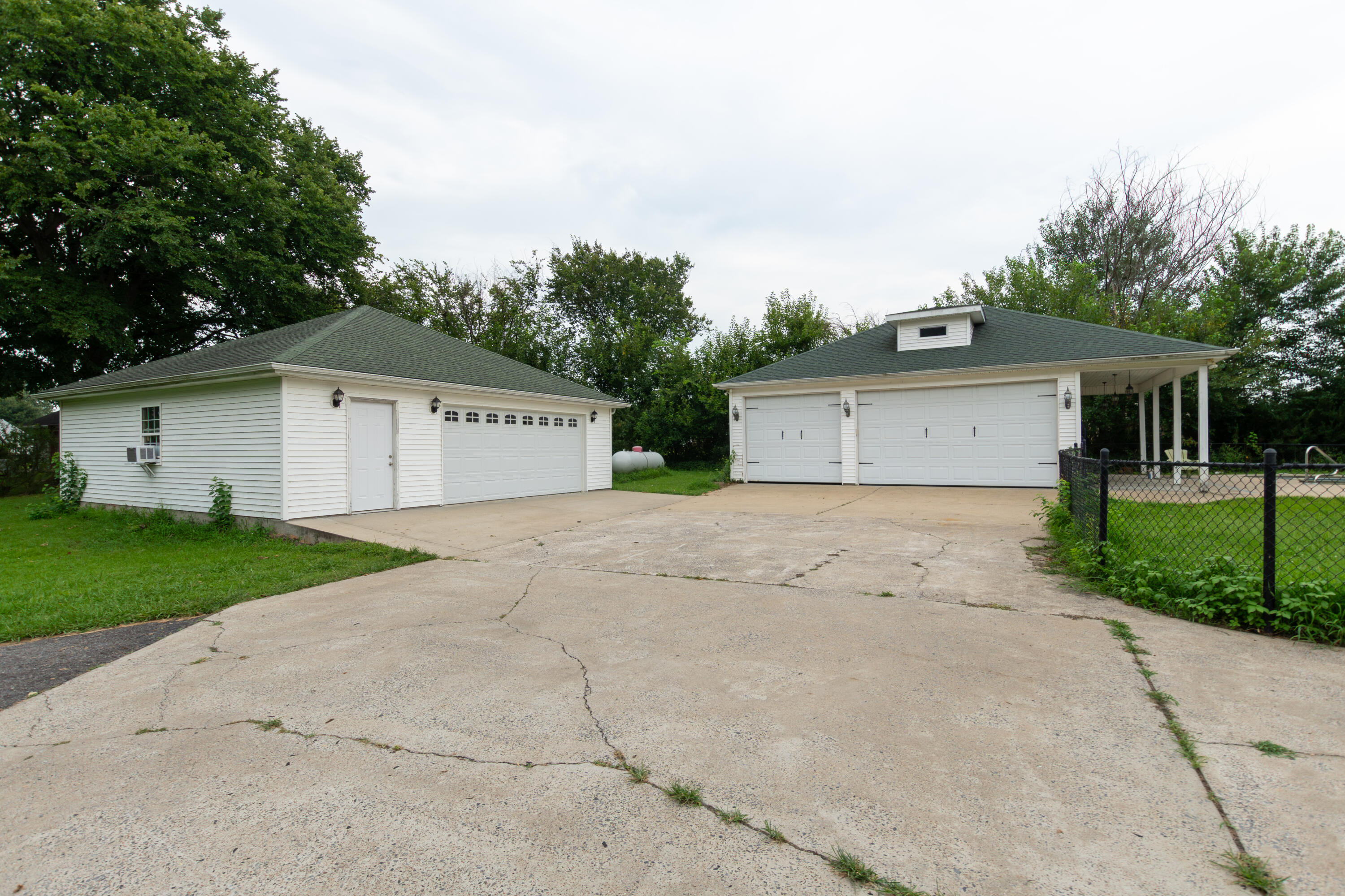 4110 Lester Harris Road Kevil, KY 42053 - Photo 5 of 51 DSC02422