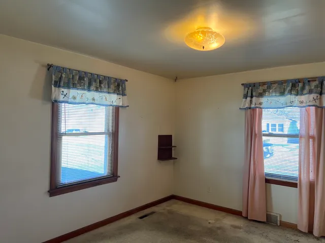 $168,000 | 681 South Tanner Avenue, Kankakee, IL 60901