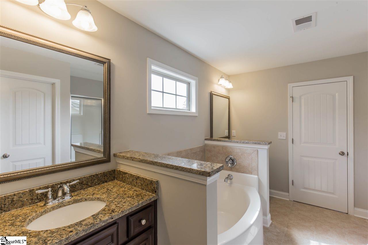 200 Donemere Way Fountain Inn, SC 29644 - Photo 17 of 34 Gallery Image 17
