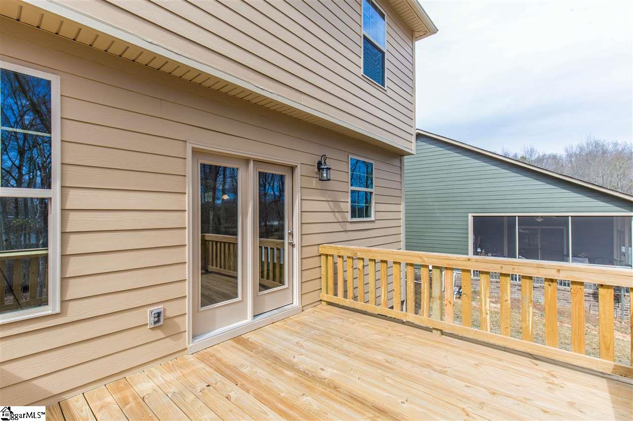 200 Donemere Way Fountain Inn, SC 29644 - Photo 5 of 34 Gallery Image 5