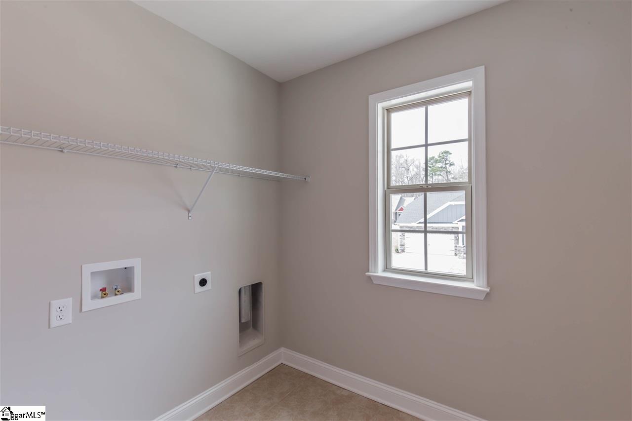 200 Donemere Way Fountain Inn, SC 29644 - Photo 7 of 34 Gallery Image 7