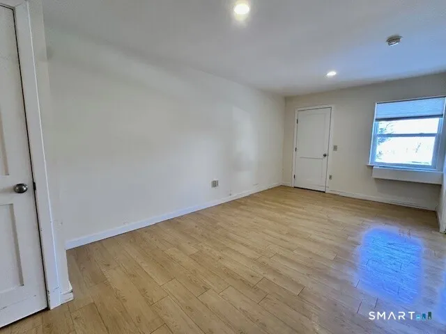 $1,800 | 163 South Street, Unit 10, Danbury, CT 06810