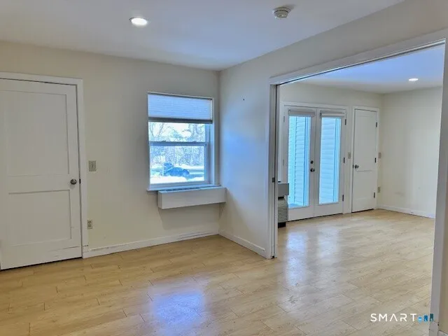 $1,800 | 163 South Street, Unit 10, Danbury, CT 06810