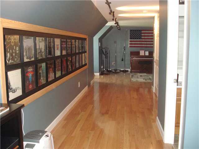 1544 South B & K Road Galena, OH 43021 - Photo 8 of 13 Gallery Image 8