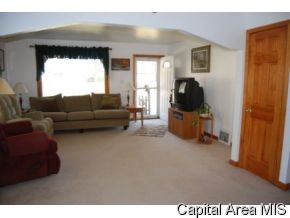 2905 West Street Springfield, IL 62707 - Photo 4 of 12