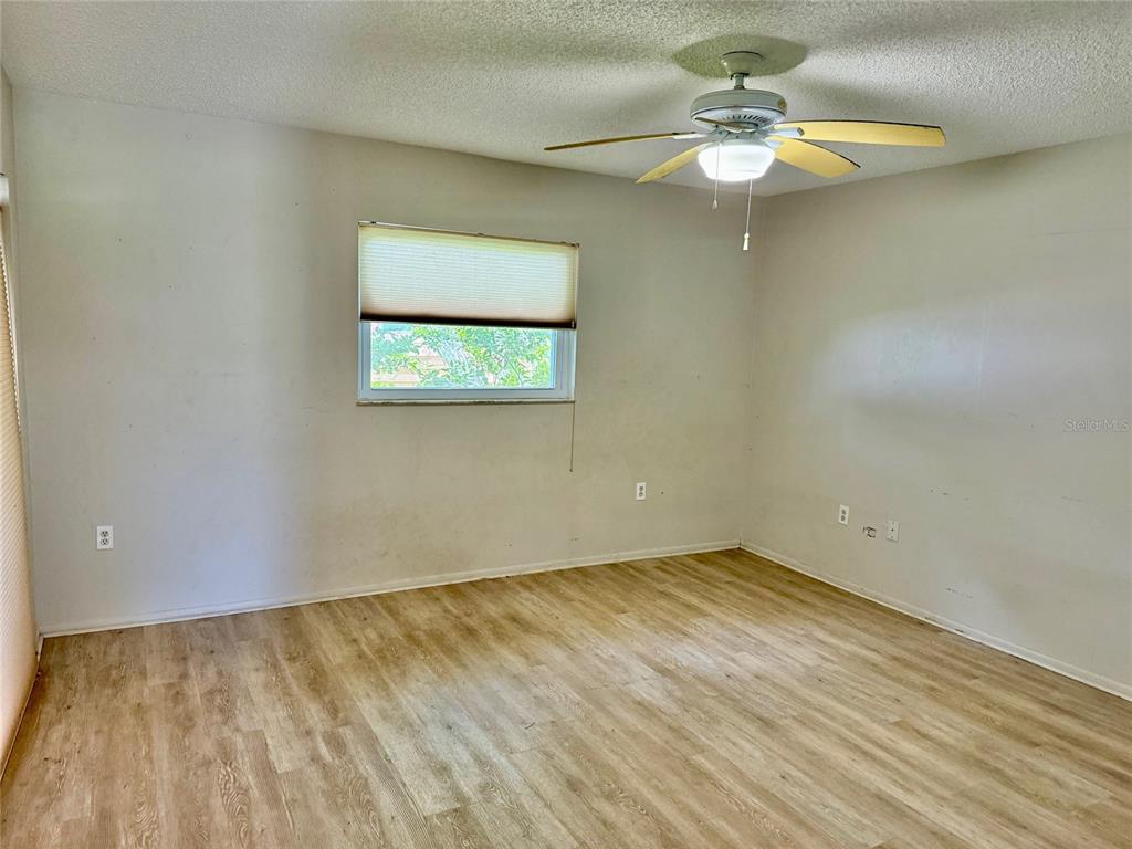 5109 Medalist Road Sarasota, FL 34243 - Photo 13 of 19 Gallery Image 13