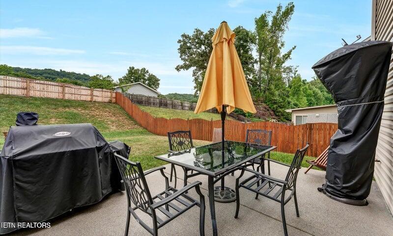1609 Dempsey Road Knoxville, TN 37932 - Photo 24 of 25 Patio
