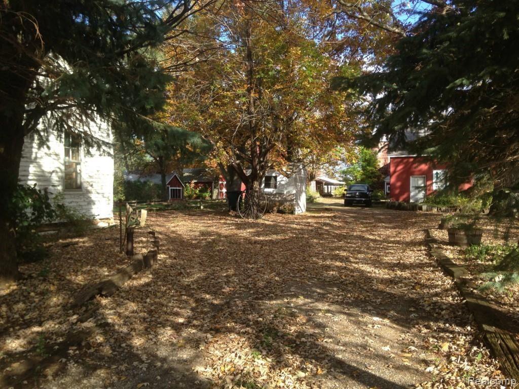 2555 South Lapeer Road Lapeer, MI 48446 - Photo 14 of 35 IMG_0919.jpg
