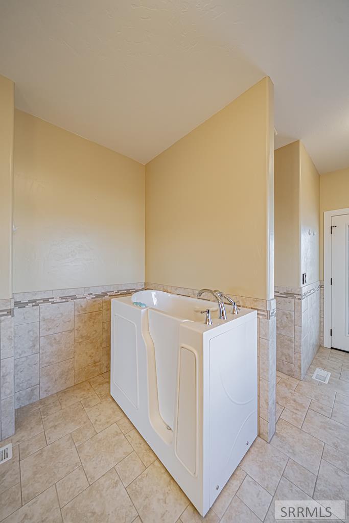 3867 East 49th North Idaho Falls, ID 83401 - Photo 30 of 84