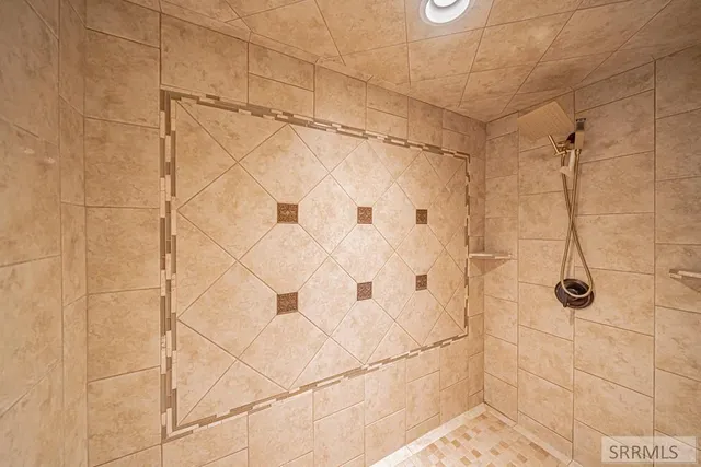 $4,000 | 3867 East 49th North, Idaho Falls, ID 83401