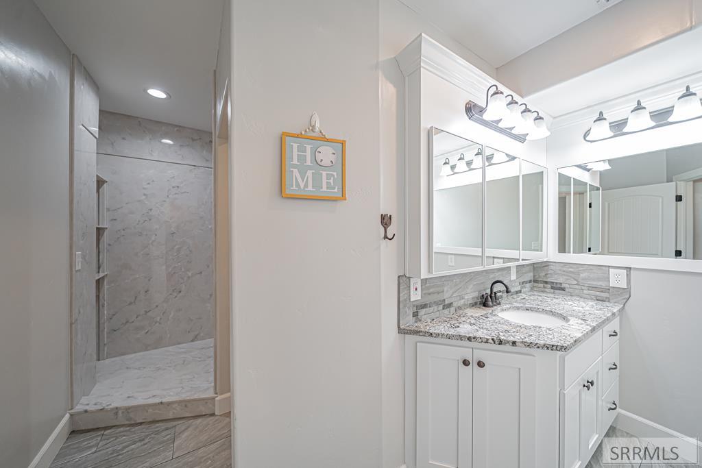 3867 East 49th North Idaho Falls, ID 83401 - Photo 55 of 84 bath 4