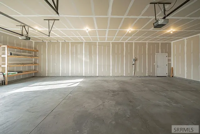 $4,000 | 3867 East 49th North, Idaho Falls, ID 83401