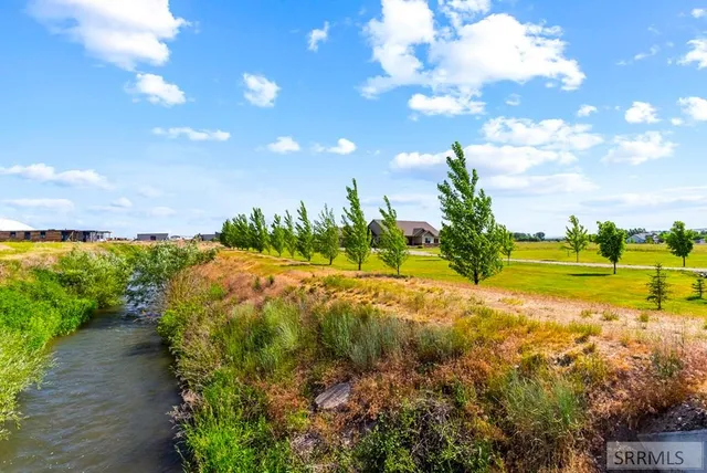 $4,000 | 3867 East 49th North, Idaho Falls, ID 83401