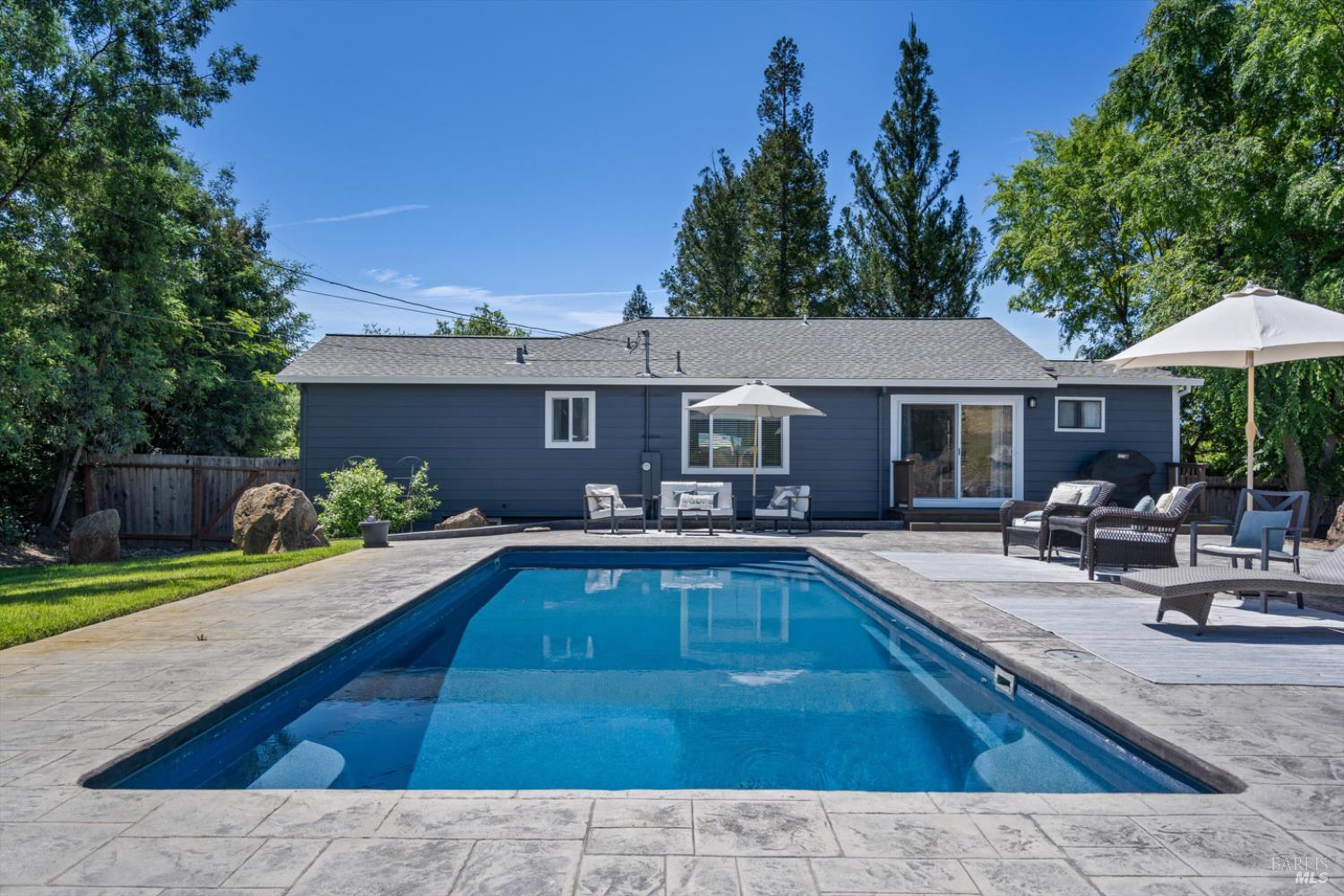 317 Alexander Valley Road Healdsburg, CA 95448 - Photo 5 of 51