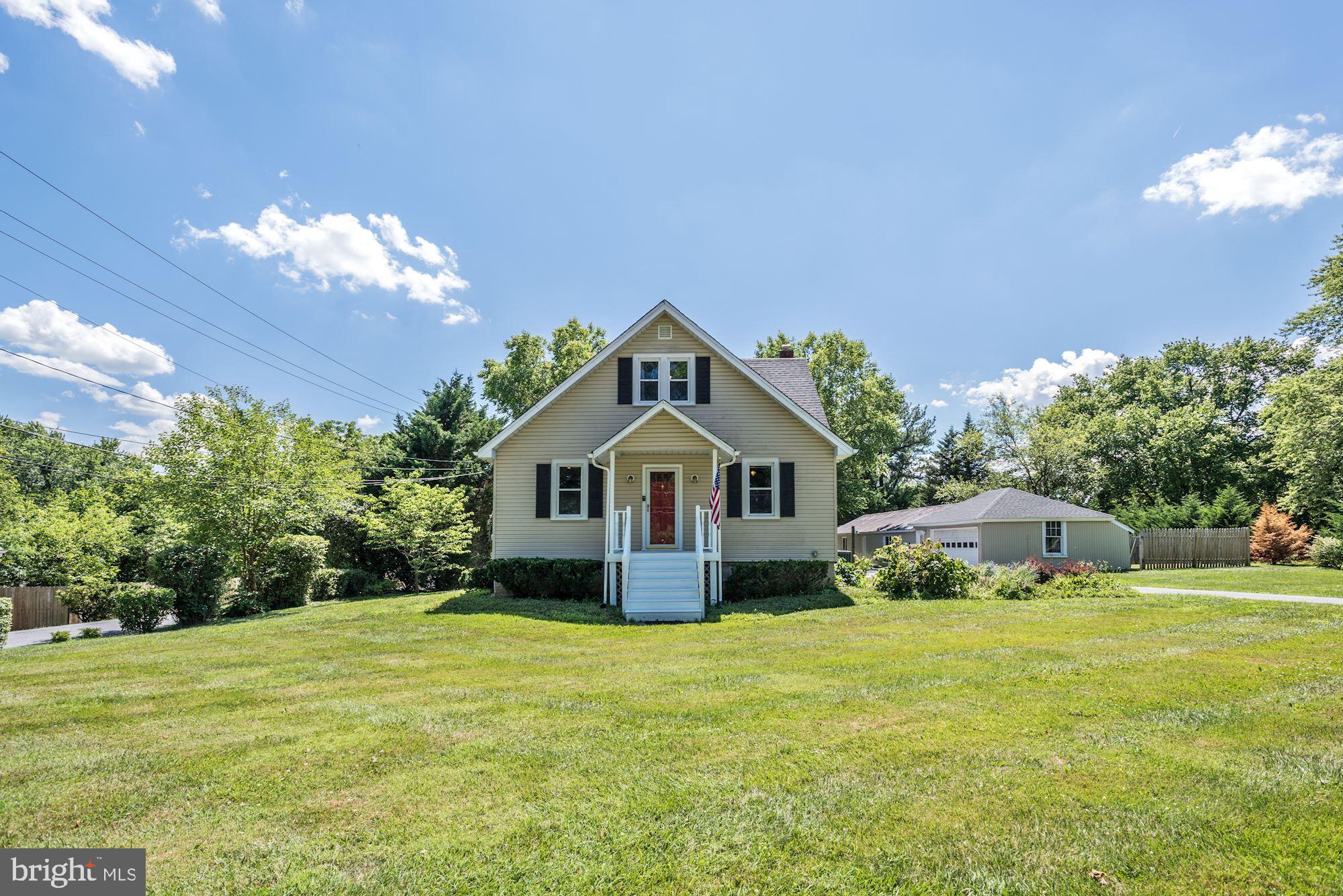 4265 Chapel Road Perry Hall, MD 21128 - Photo 3 of 32 4265 Chapel Road