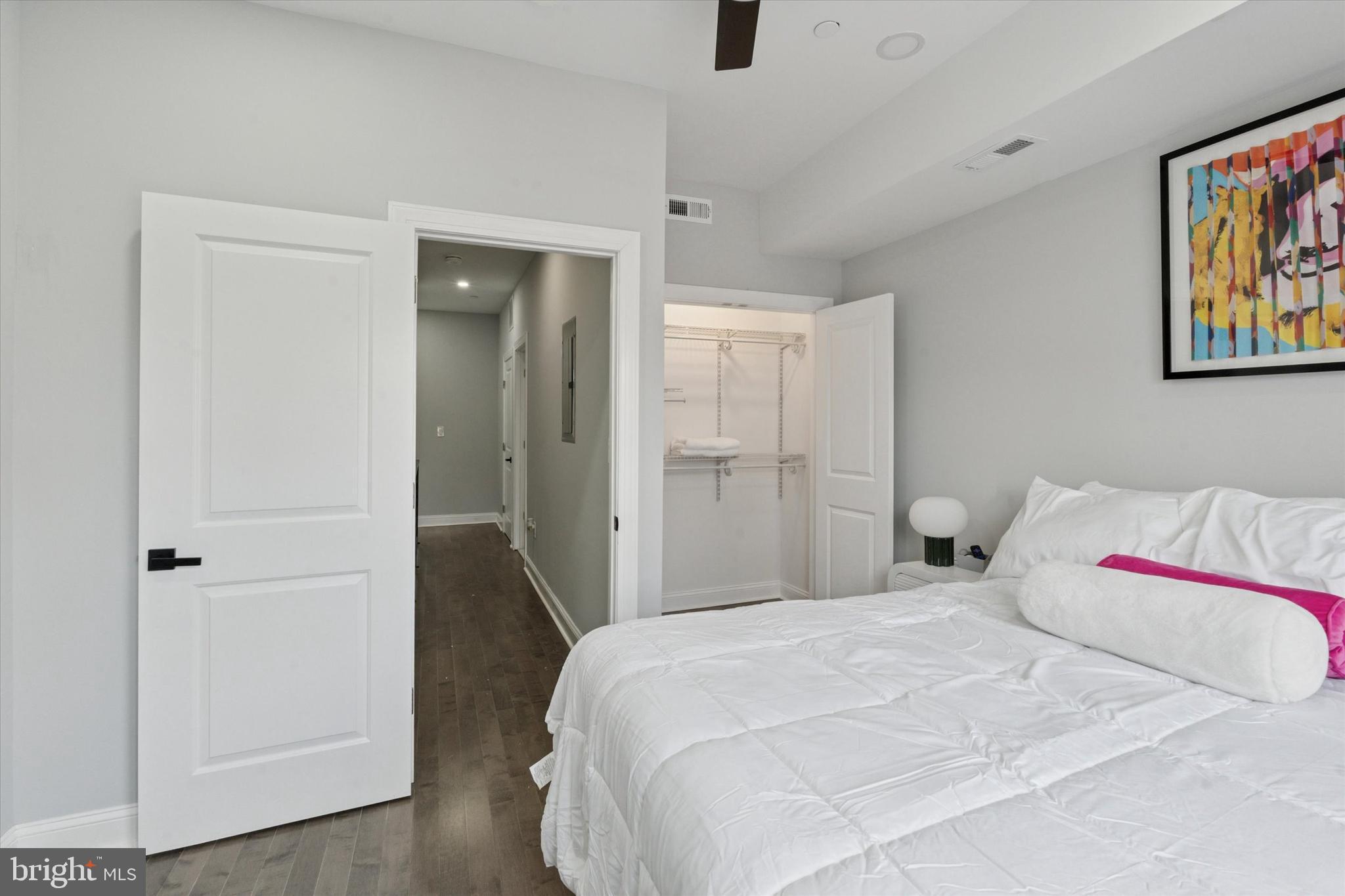 2248 Earp Street Philadelphia, PA 19146 - Photo 16 of 34