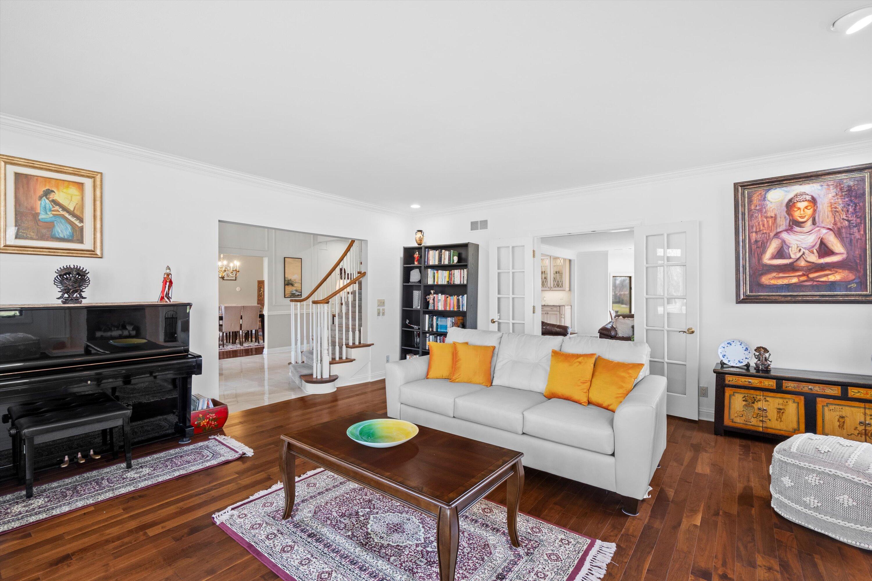 130 Lamplighter Lane Wind Point, WI 53402 - Photo 17 of 53 50-DSC05553