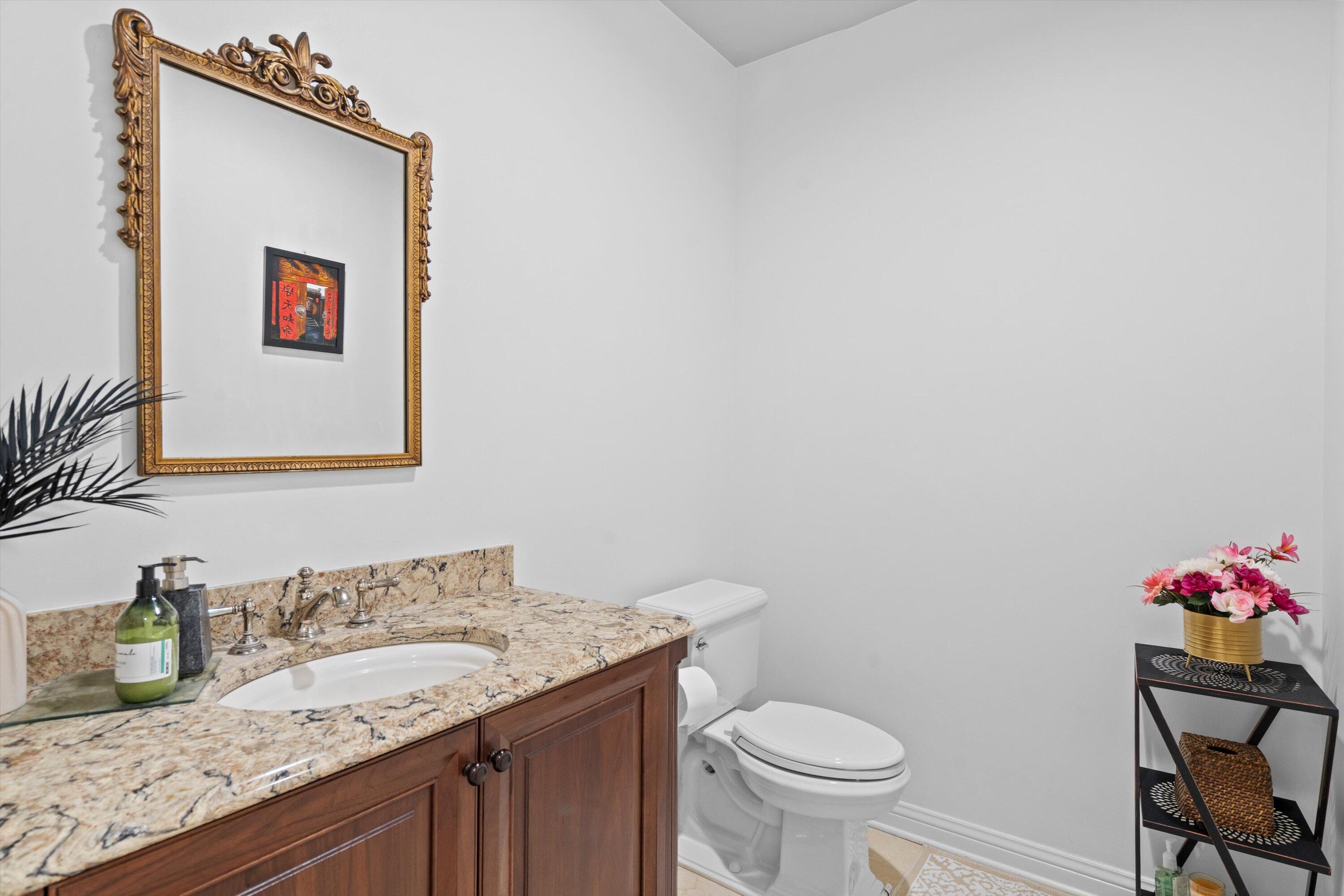 130 Lamplighter Lane Wind Point, WI 53402 - Photo 23 of 53 74-DSC05688