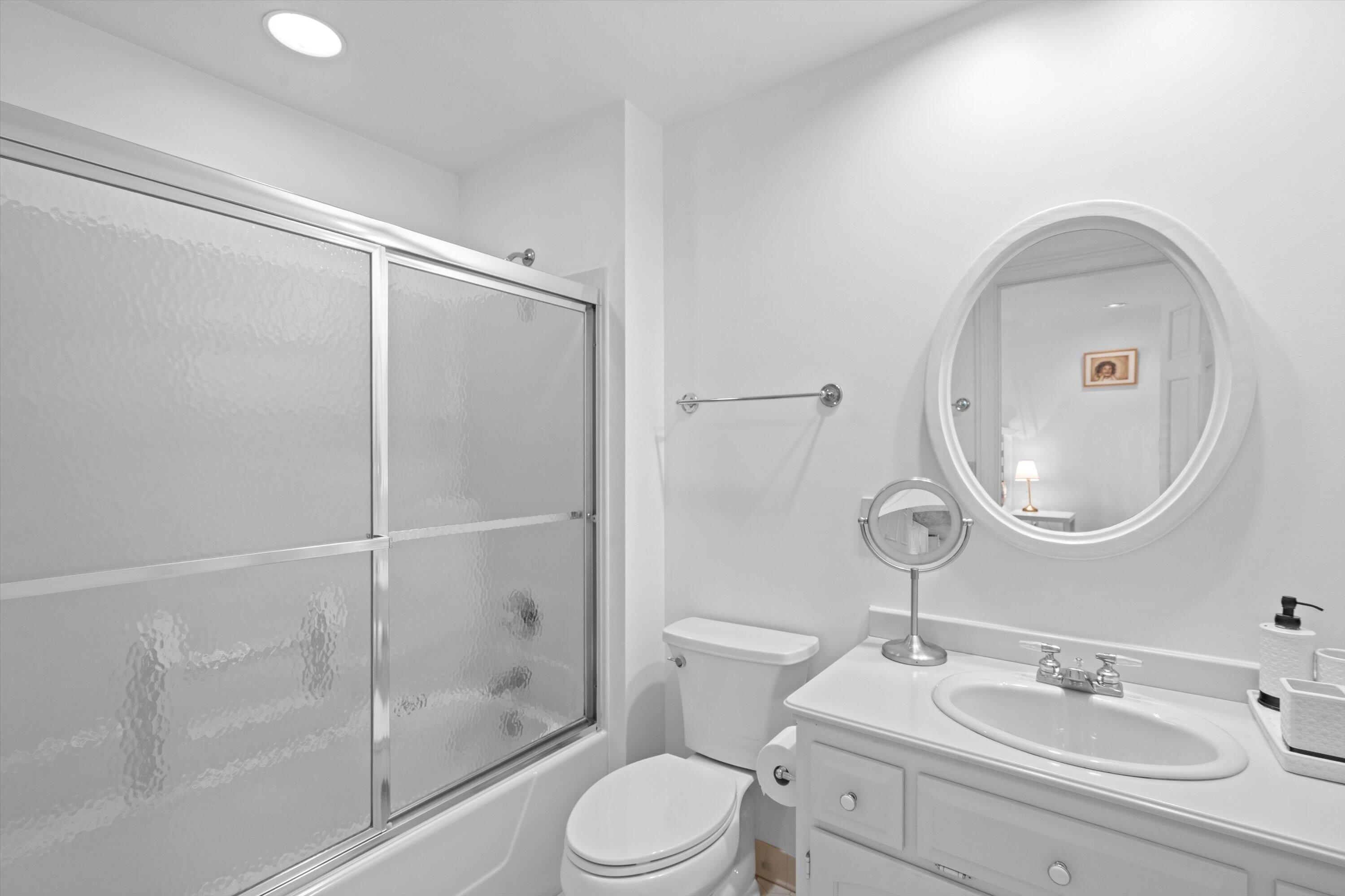 130 Lamplighter Lane Wind Point, WI 53402 - Photo 36 of 53 40-DSC05481