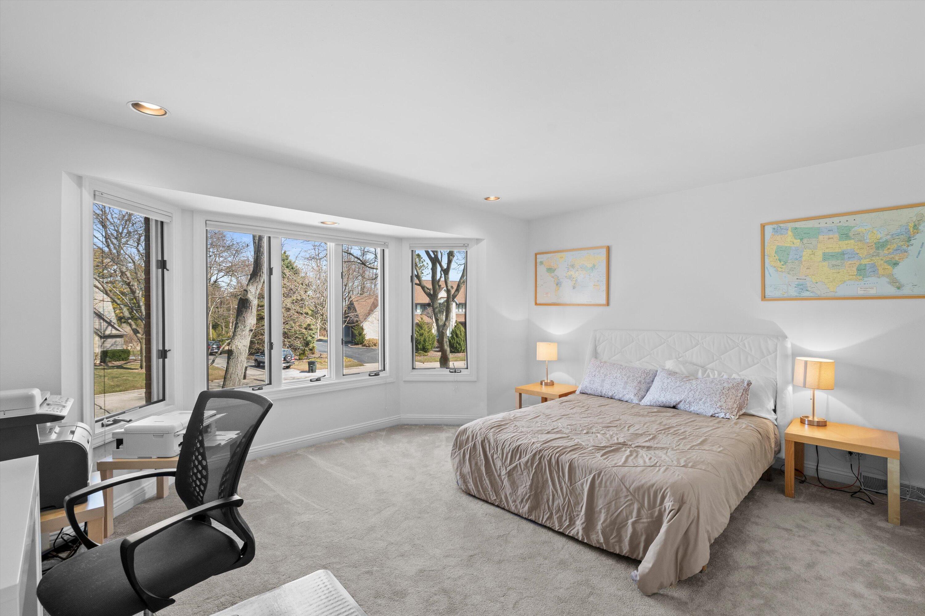 130 Lamplighter Lane Wind Point, WI 53402 - Photo 37 of 53 33-DSC05451