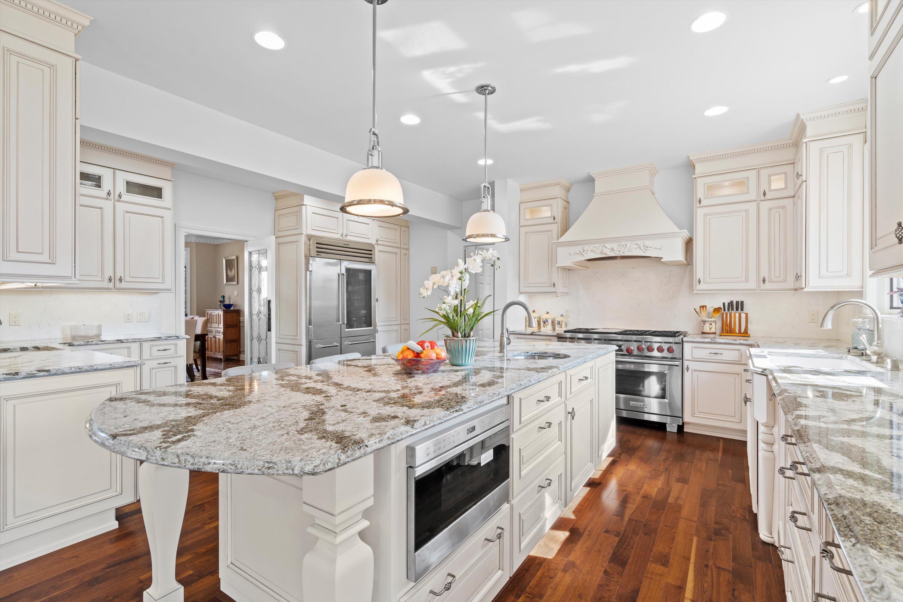 130 Lamplighter Lane Wind Point, WI 53402 - Photo 9 of 53 63-DSC05625