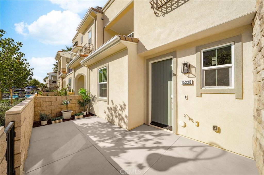 1533 St Simon Circle, Unit B Alhambra, CA 91803 - Photo 4 of 27 a view of a entryway of a house