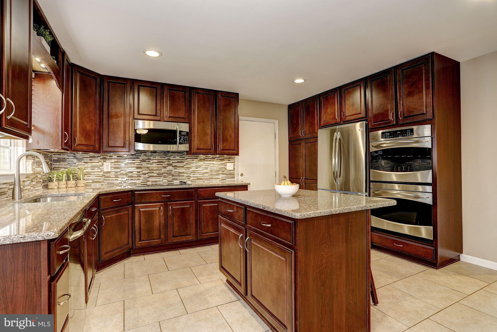 7263 Kindler Road Columbia, MD 21046 - Photo 11 of 47 Kitchen