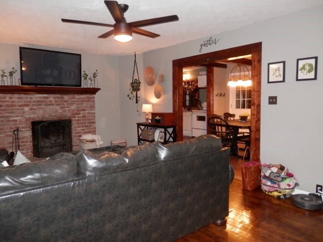 320 North 30th Street Herrin, IL 62948 - Photo 10 of 30