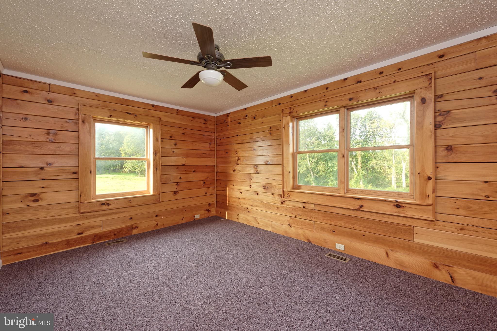 35075 Bloomfield Road Round Hill, VA 20141 - Photo 15 of 63 Guest bedroom #2