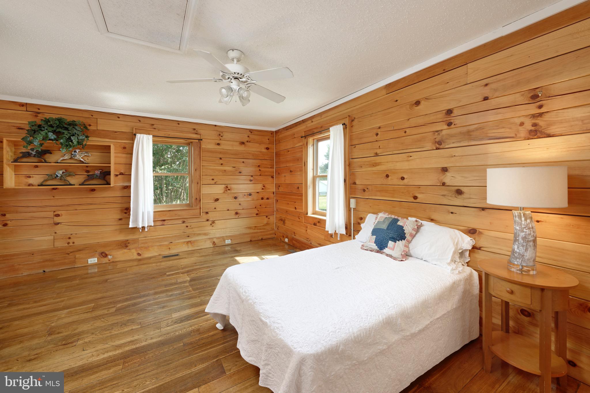 35075 Bloomfield Road Round Hill, VA 20141 - Photo 16 of 63 Spacious Primary Bedroom suite