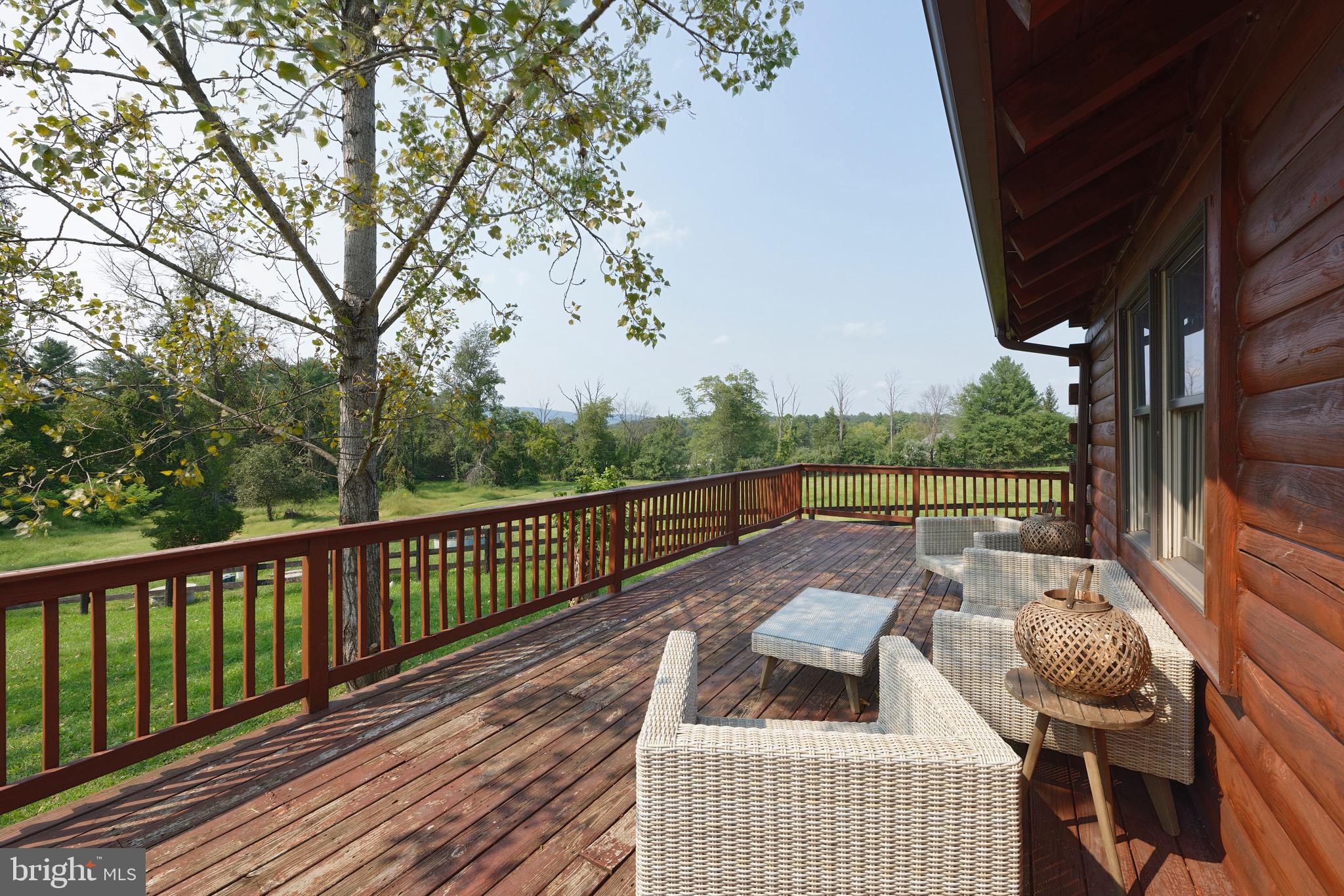 35075 Bloomfield Road Round Hill, VA 20141 - Photo 24 of 63 Back deck off the living room with mountain views