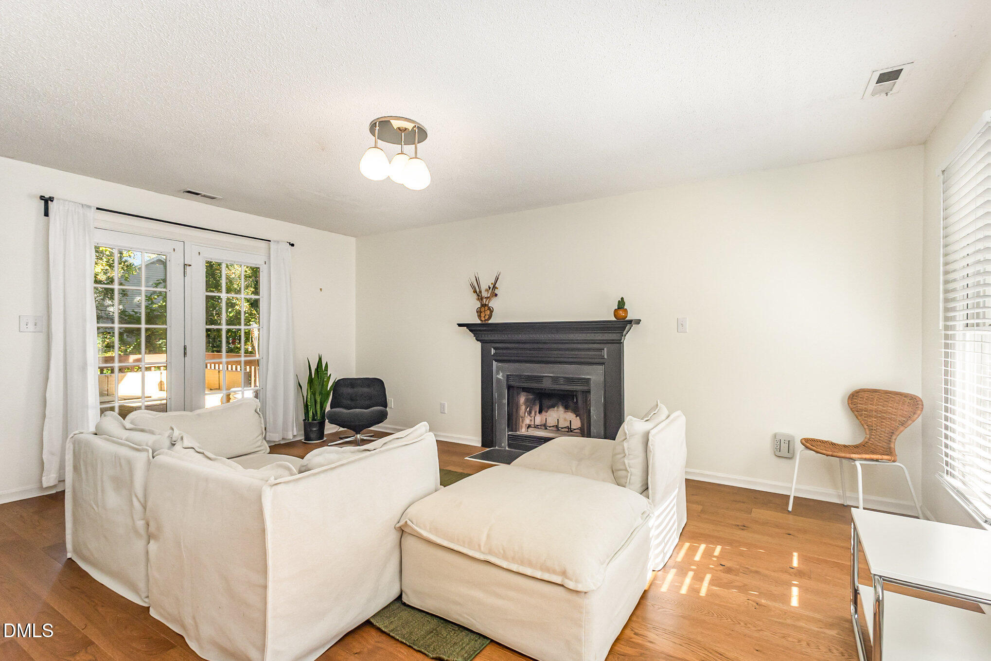 104 Forestchase Court Raleigh, NC 27603 - Photo 4 of 20 file_315