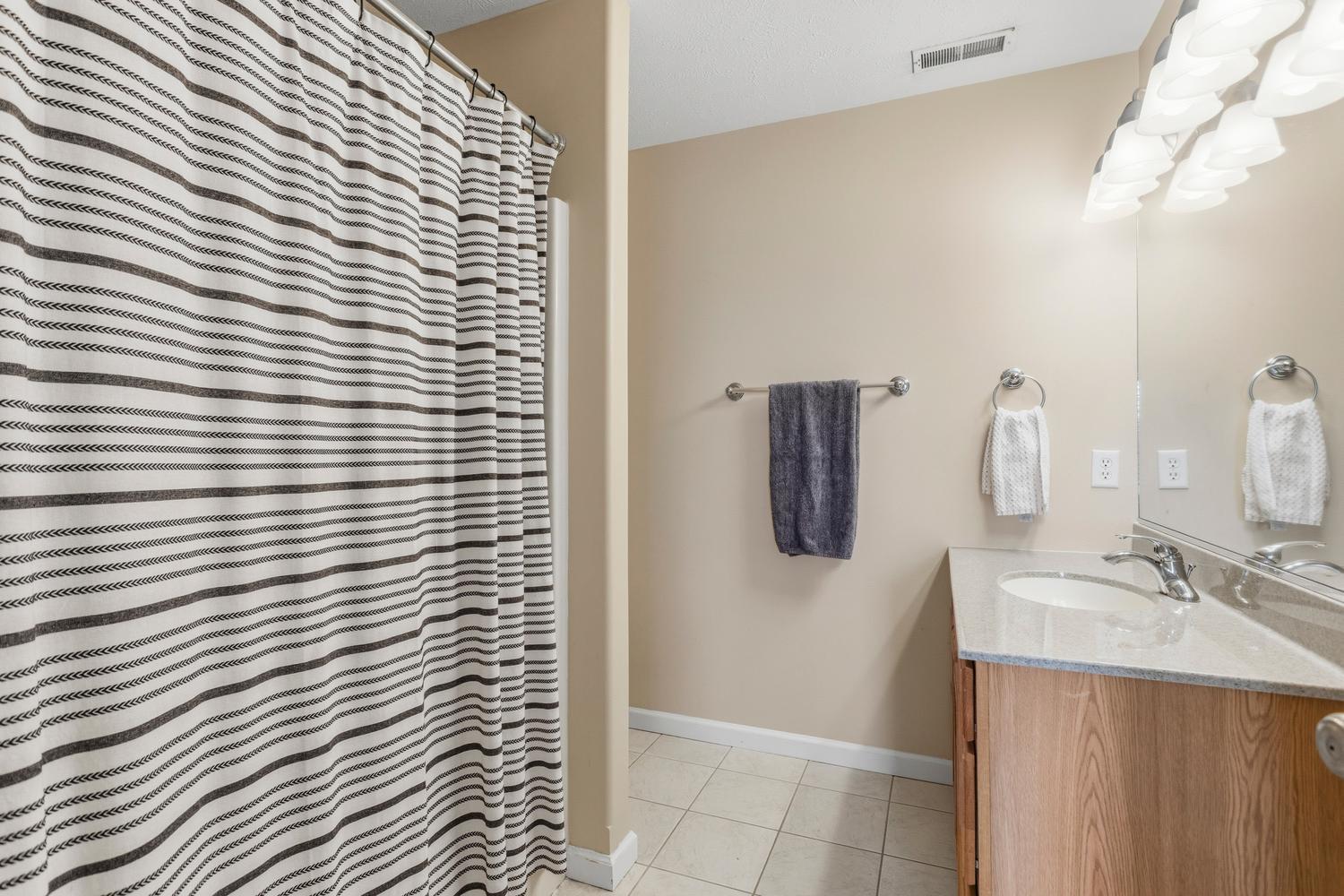 4621 Copper Ridge Road Champaign, IL 61822 - Photo 17 of 33