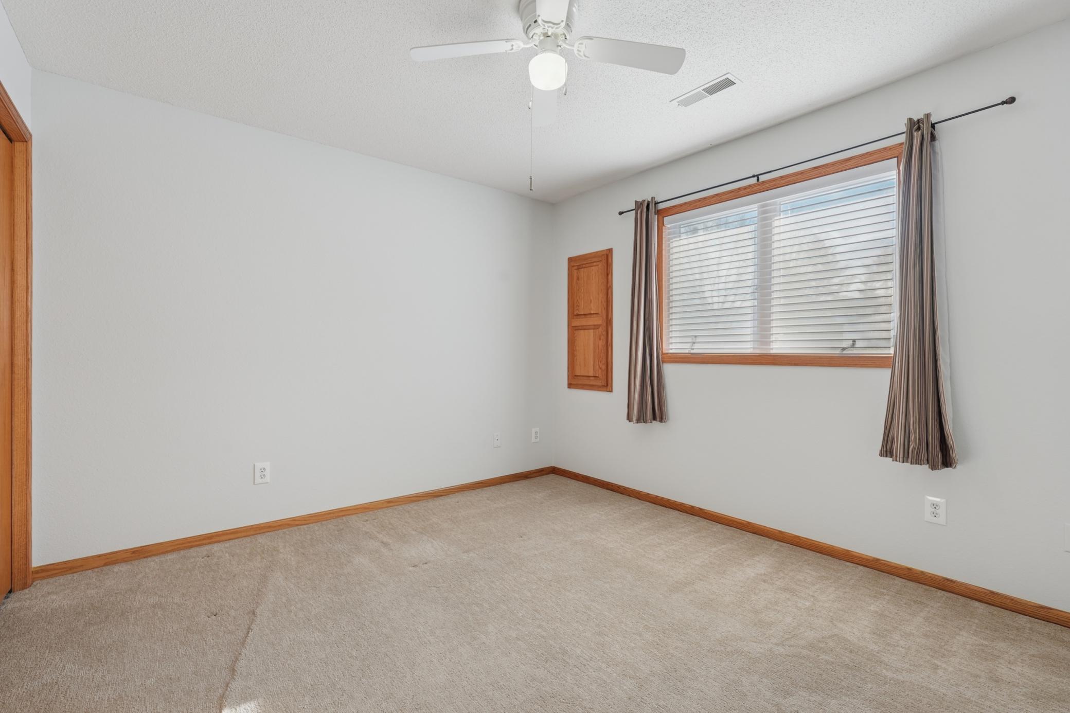 2208 Cattail Way Hudson, WI 54016 - Photo 15 of 24