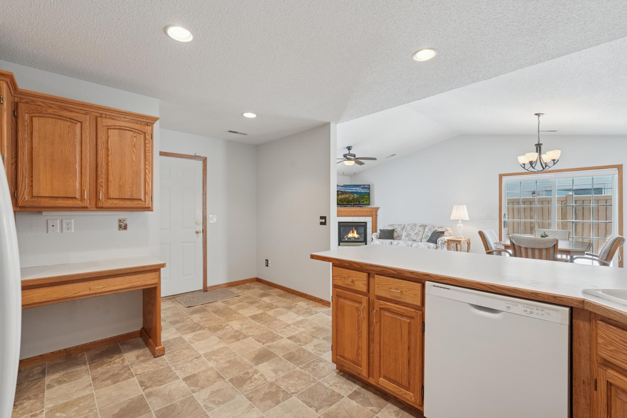 2208 Cattail Way Hudson, WI 54016 - Photo 8 of 24